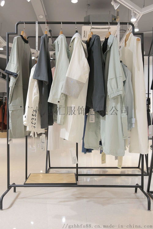 广州服装工厂尾货 揭秘品牌服饰一手货源的优势与获取策略